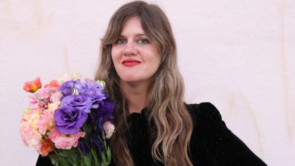 Marie Lattimore · Solo · Gratuit